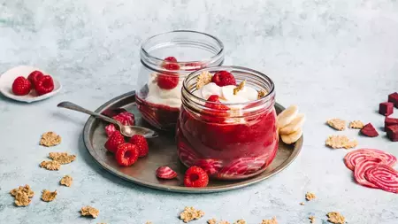 FITNESS® Granola yoghurt smoothie FITNESS® Granola yoghurt smoothie