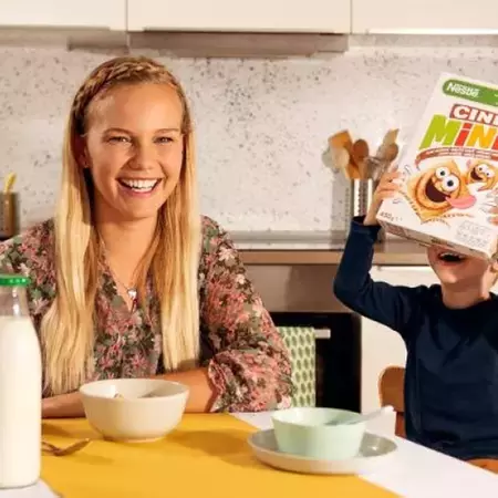 CiniMinis_pehely_reggelire