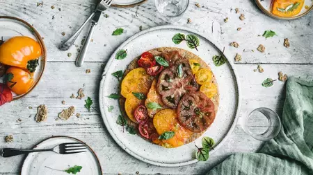 FITNESS® wholegrain tomato tart FITNESS® wholegrain tomato tart