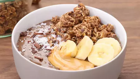 Fitness Chocolate Granola Smoothie Bowl Fitness Chocolate Granola Smoothie Bowl