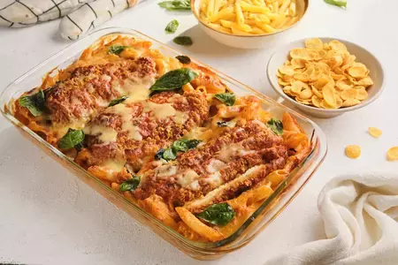 Corn Flakes Crusted Chicken Parmigiana and Tomato Cream Pasta Corn Flakes Crusted Chicken Parmigiana and Tomato Cream Pasta